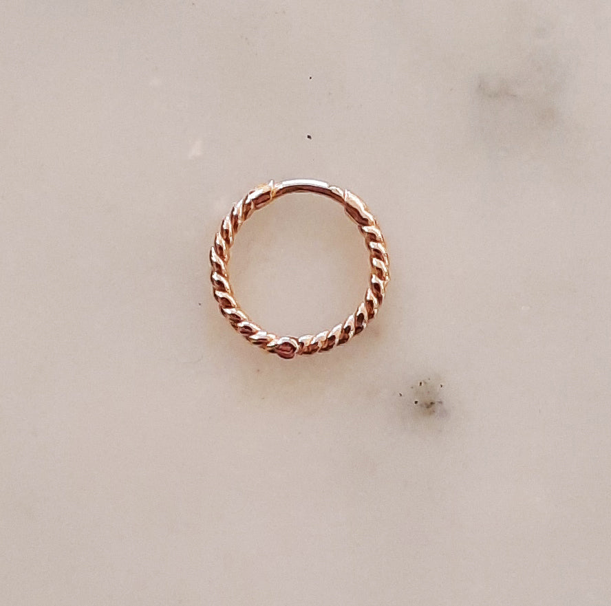 Petite Créole Torsadée en Or Rose 14k - Small - ORADENA