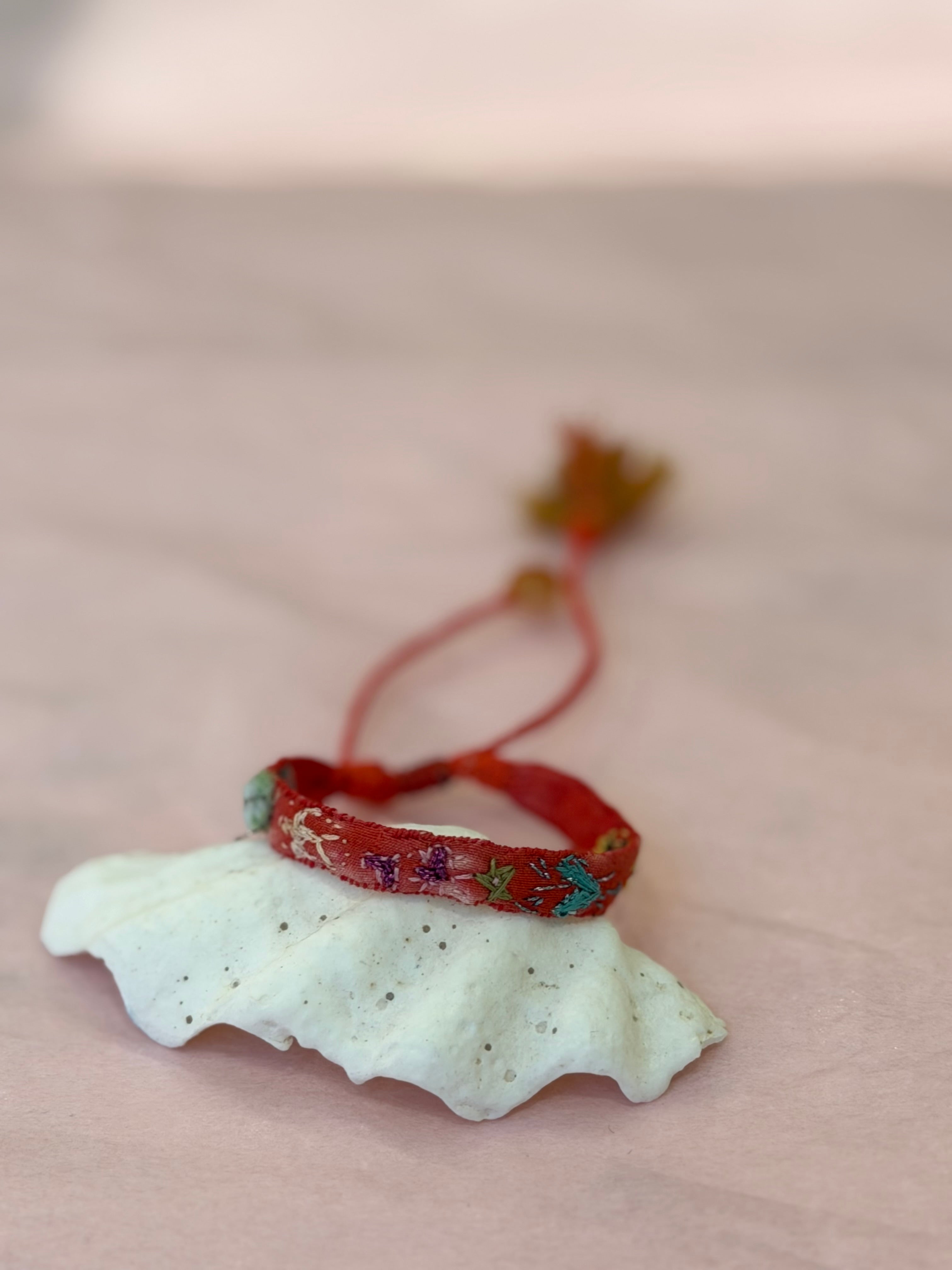 Bracelets brodés Antomoon